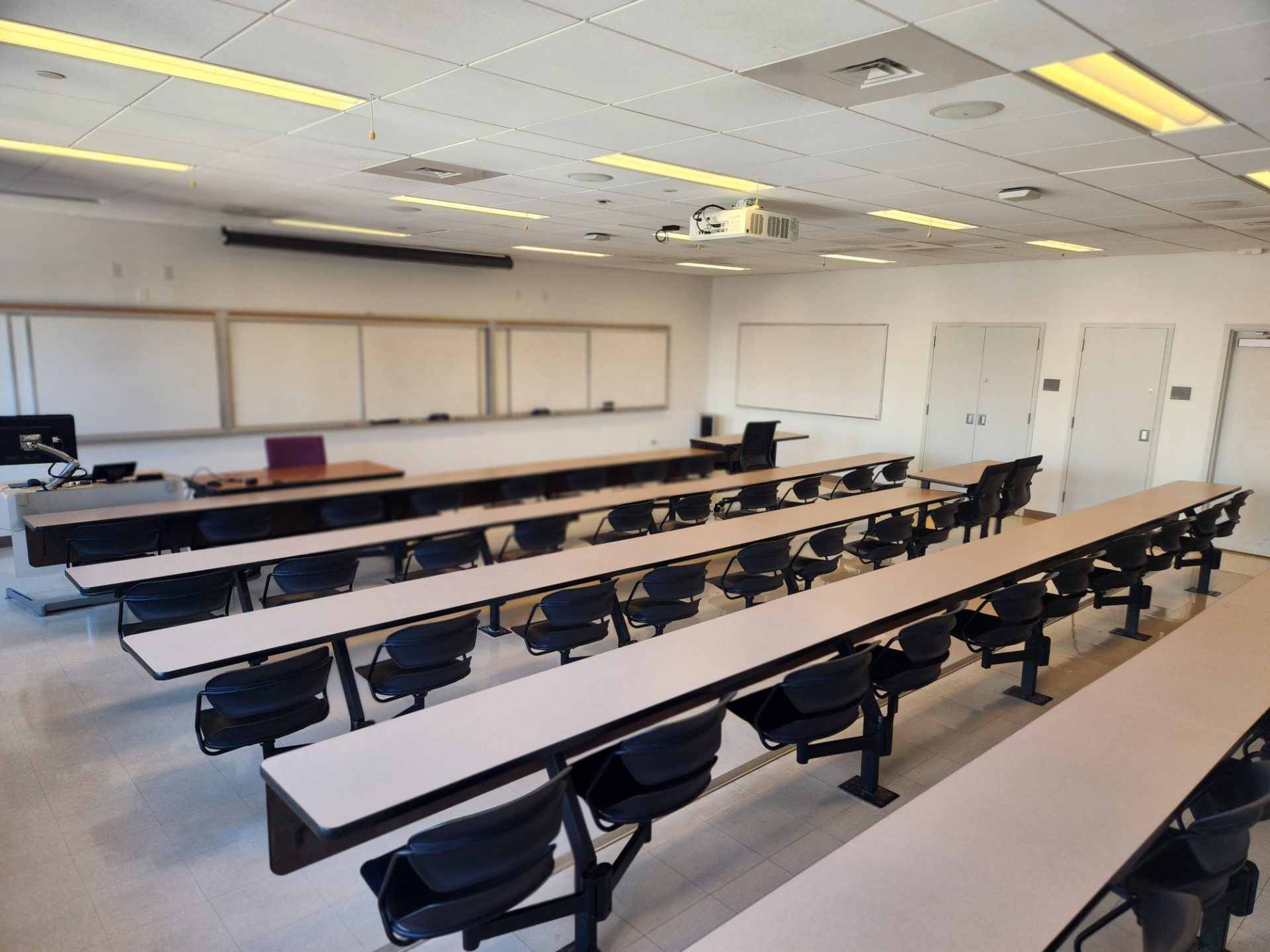 School of Social Work 903