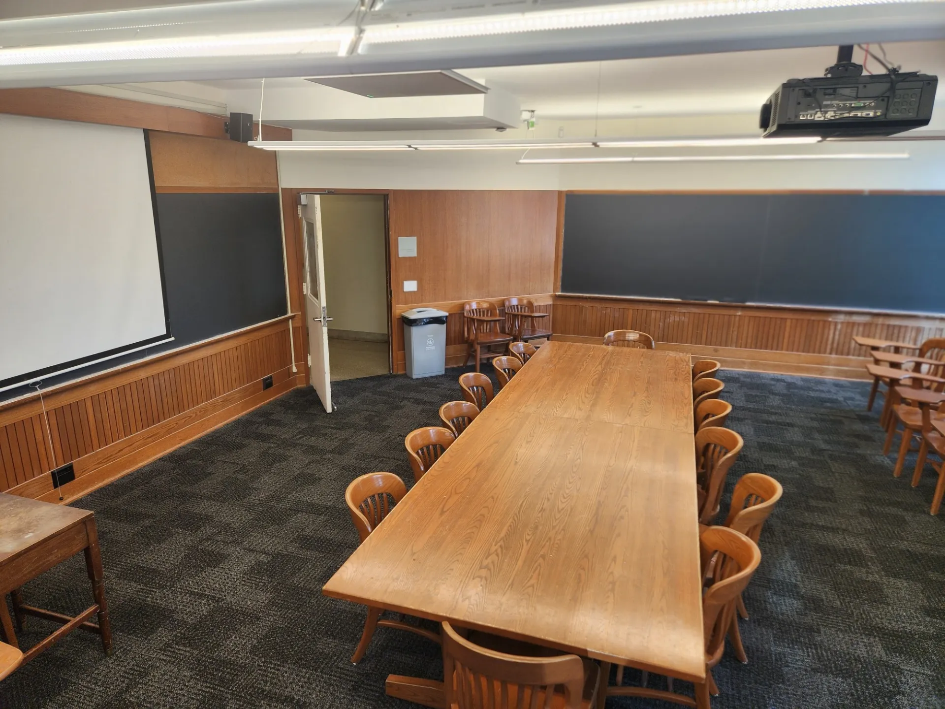 Hamilton 302