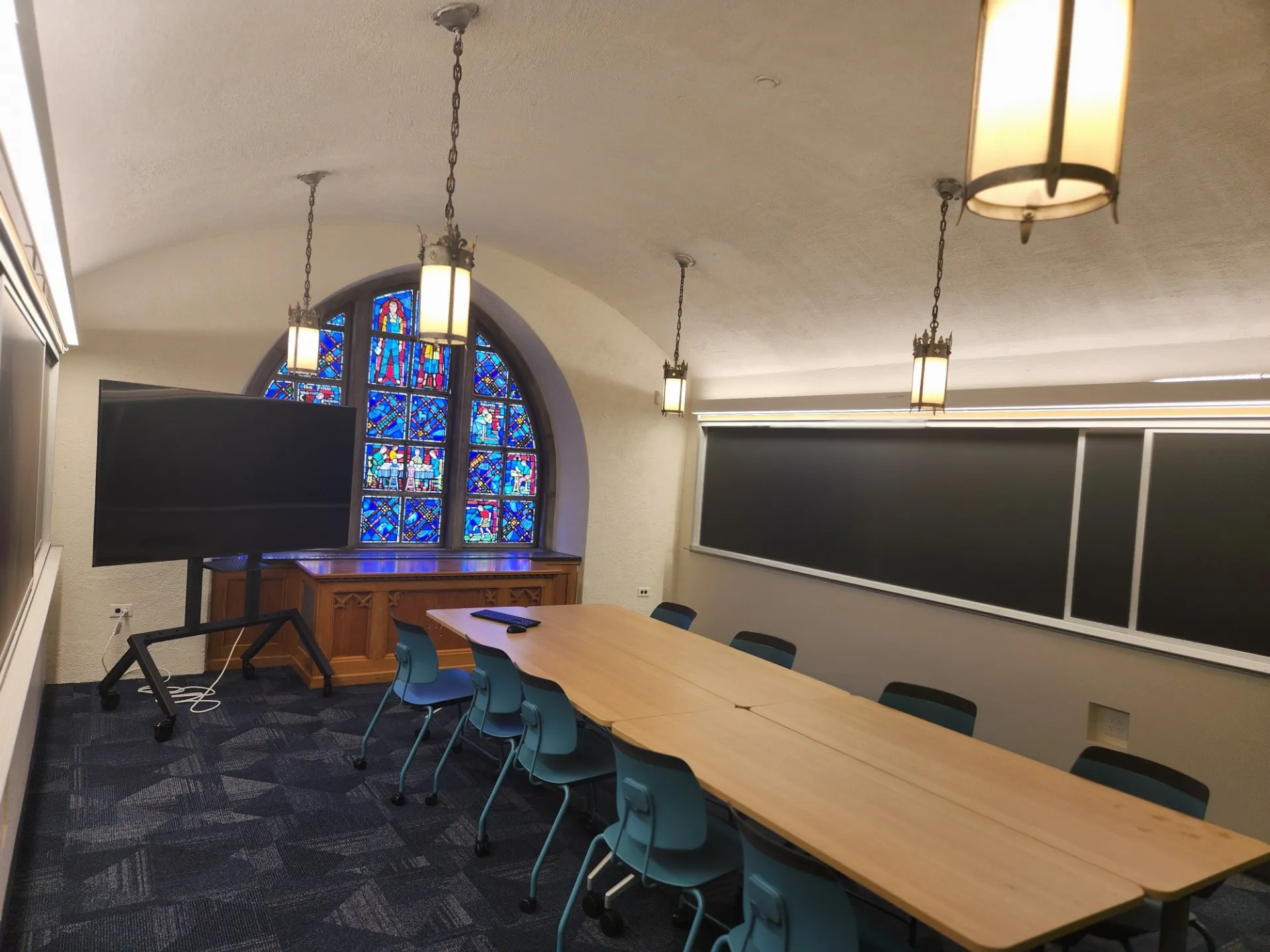 Martin Luther King (MLK) (Chapel Room) 612