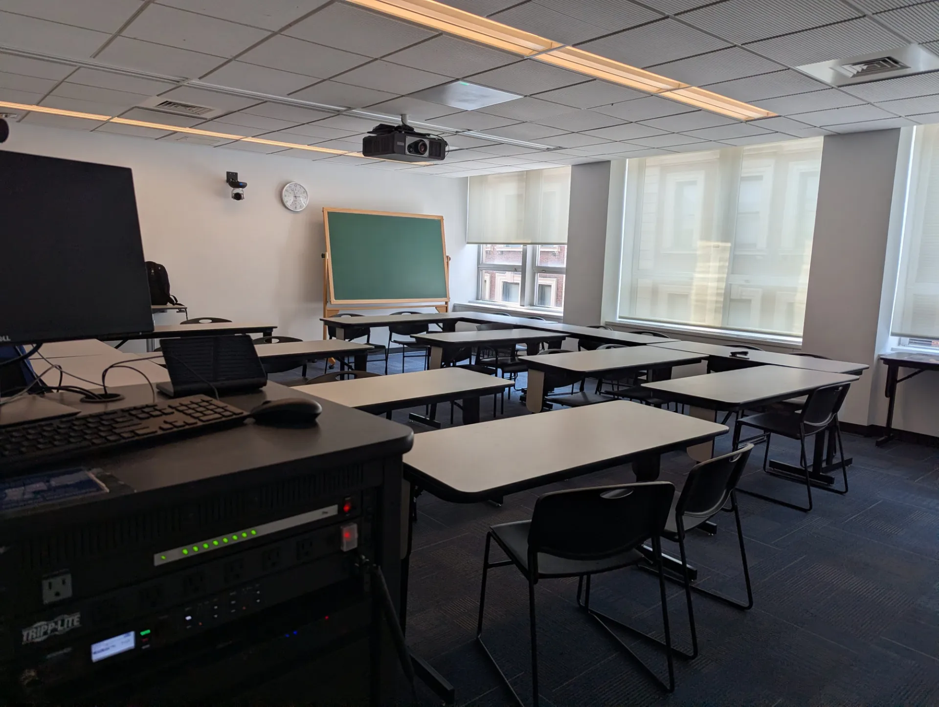 Uris 304