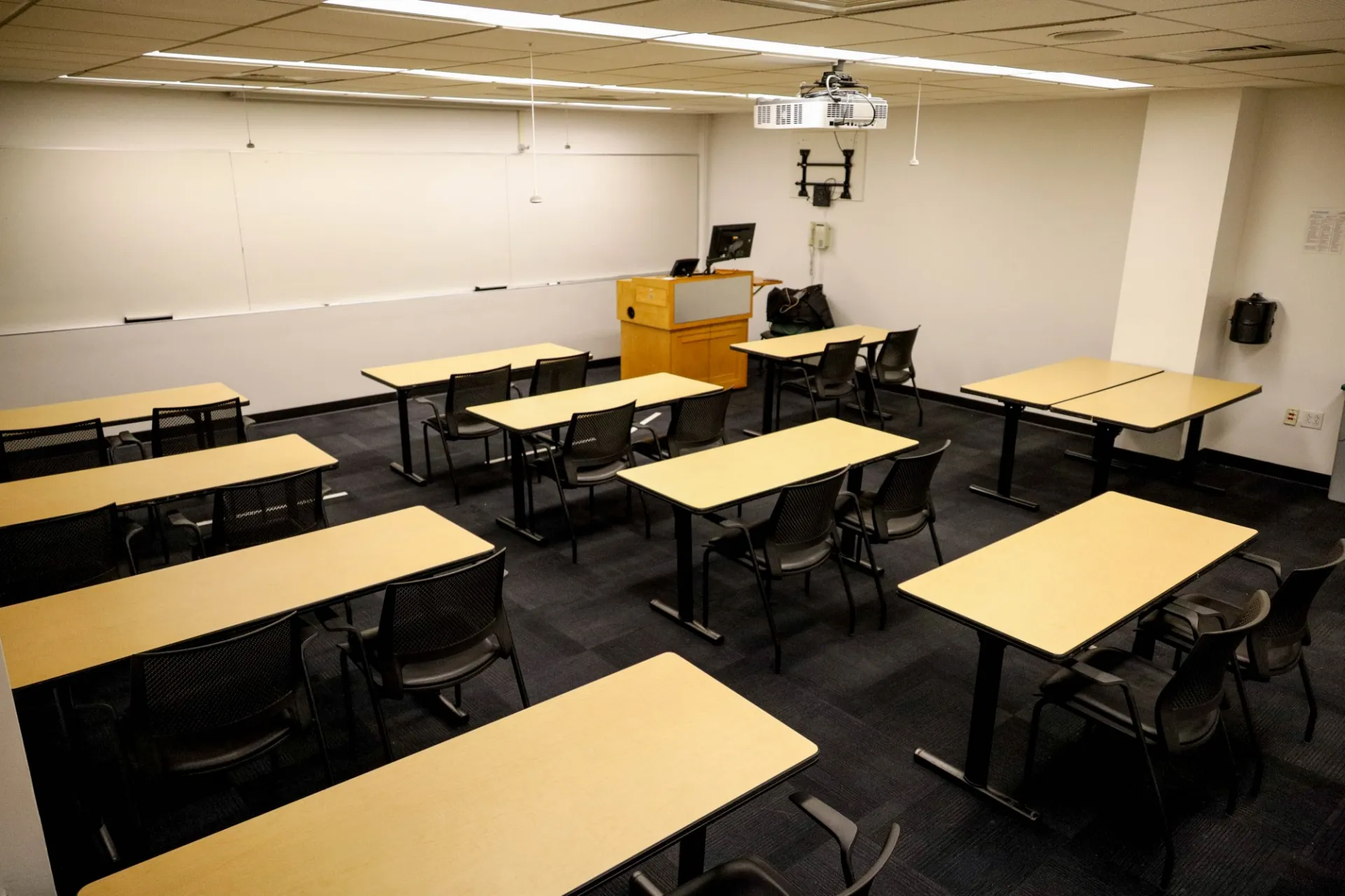 Uris 327