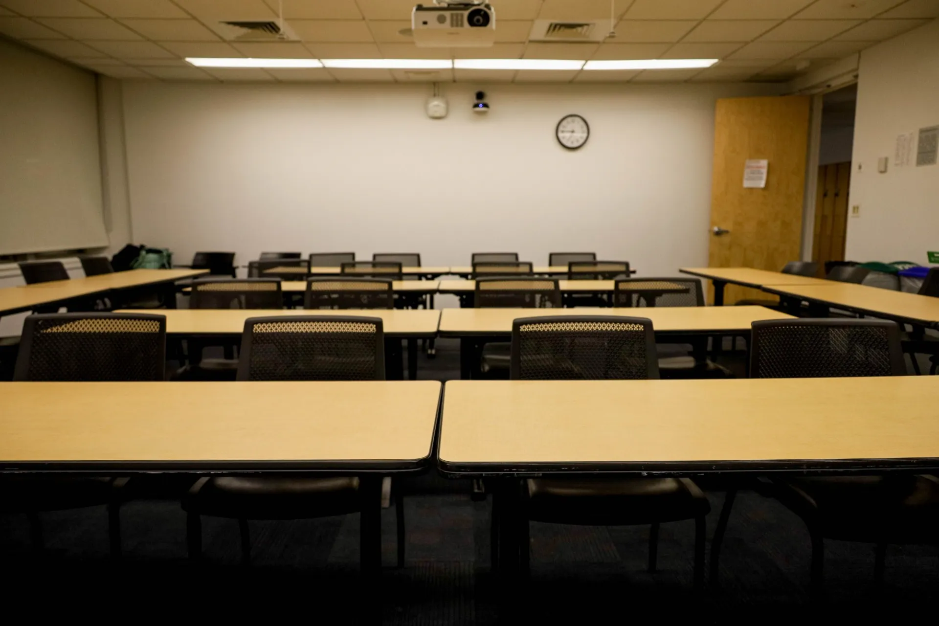 Uris 329
