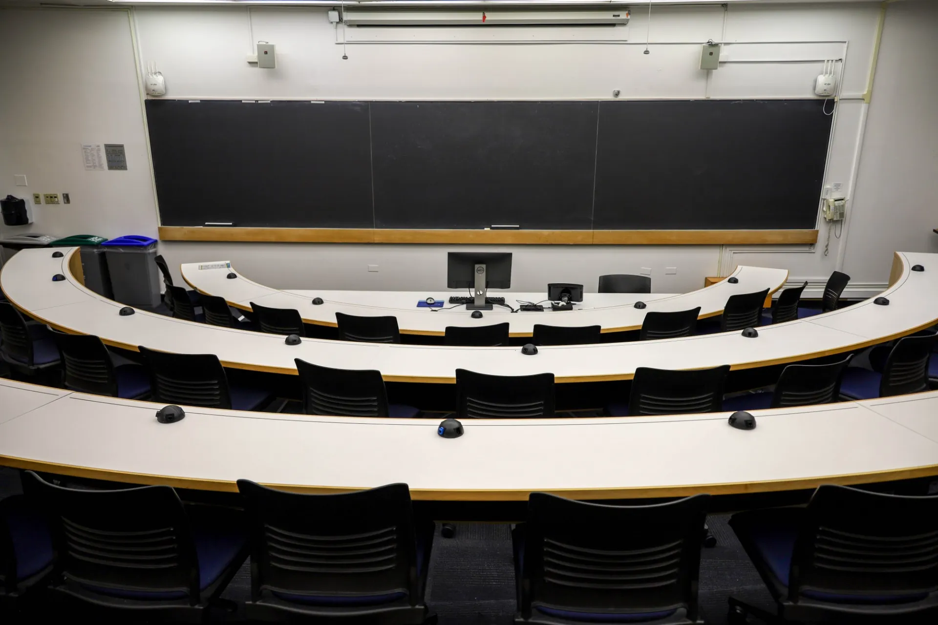 Uris 333